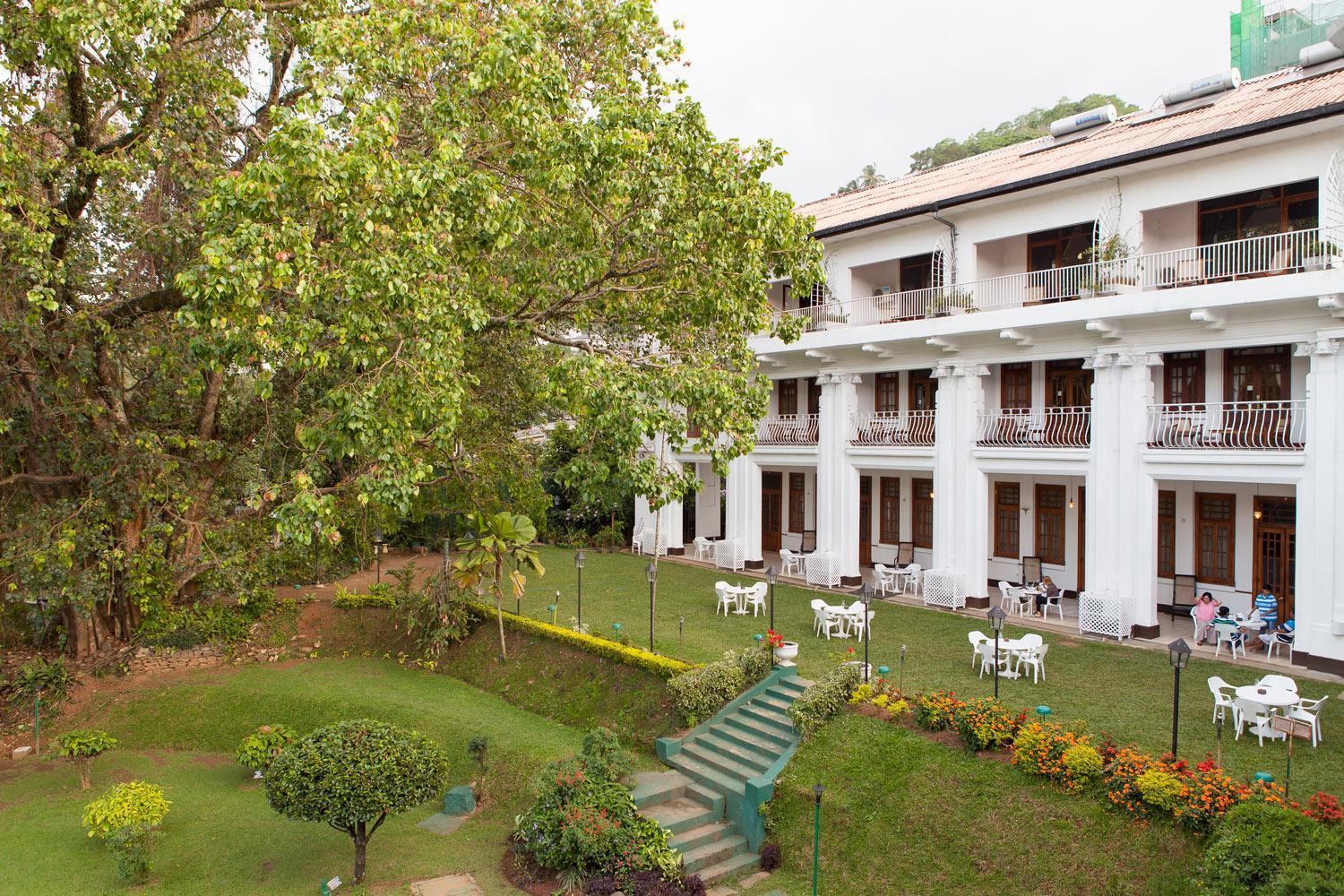 Hotel Suisse Kandy Dış mekan fotoğraf