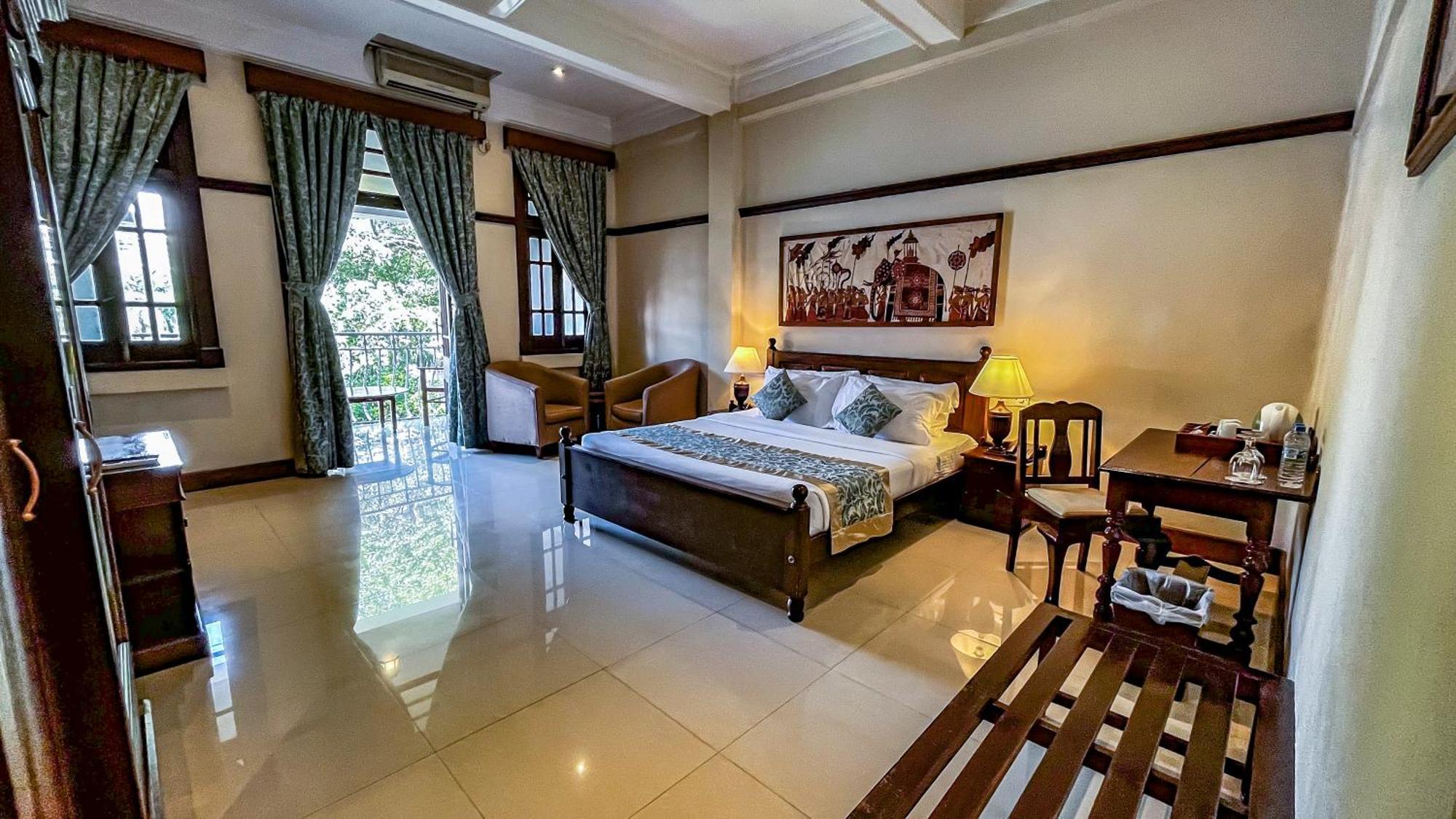 Hotel Suisse Kandy Dış mekan fotoğraf