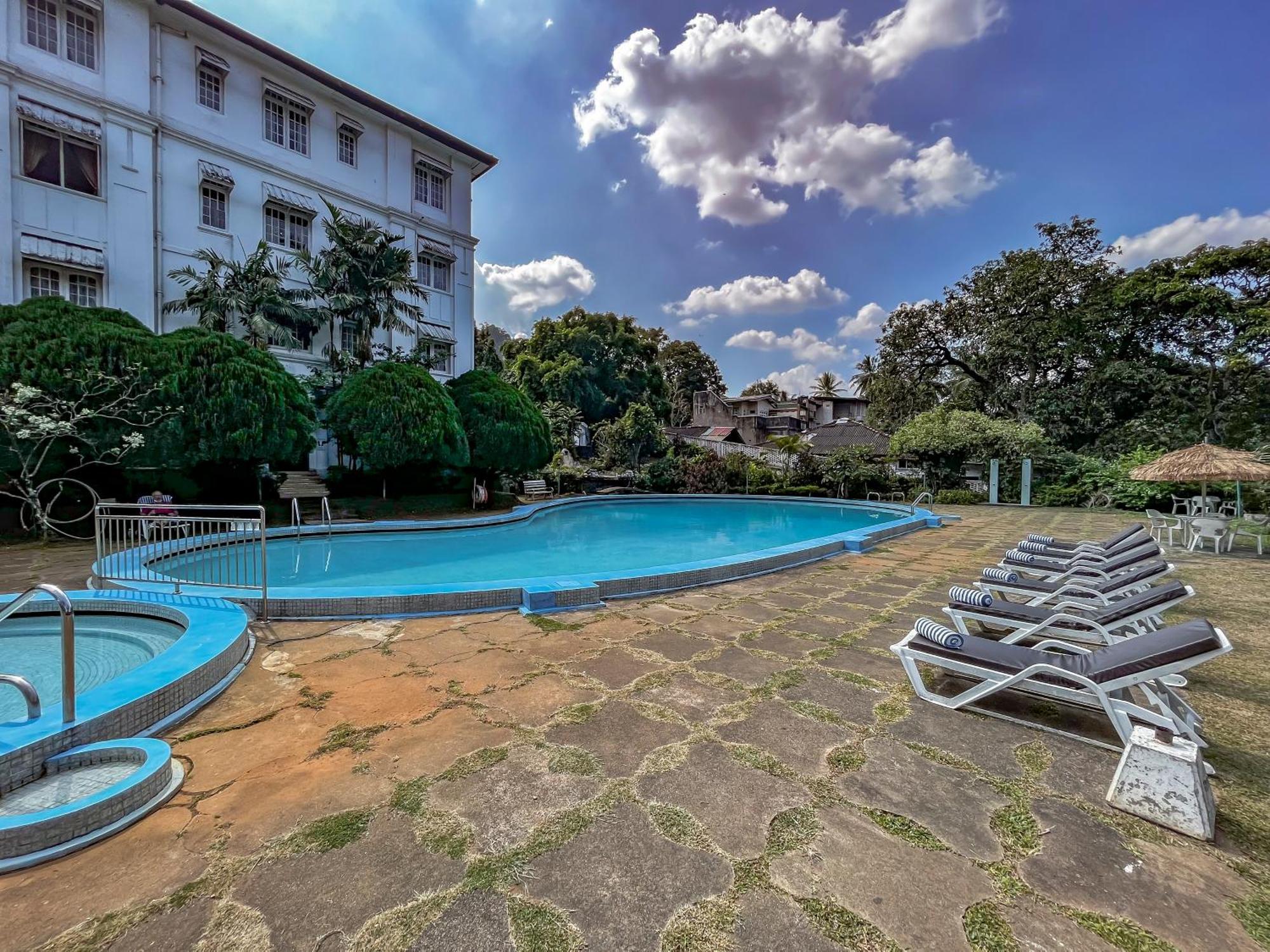 Hotel Suisse Kandy Dış mekan fotoğraf