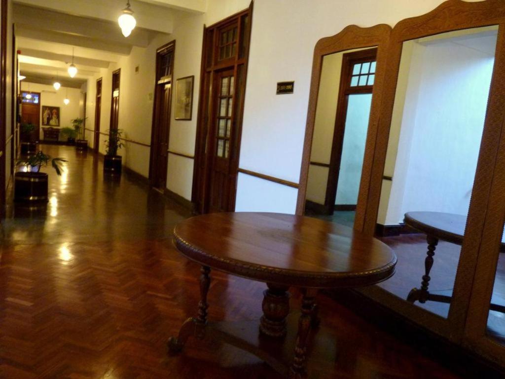 Hotel Suisse Kandy Dış mekan fotoğraf