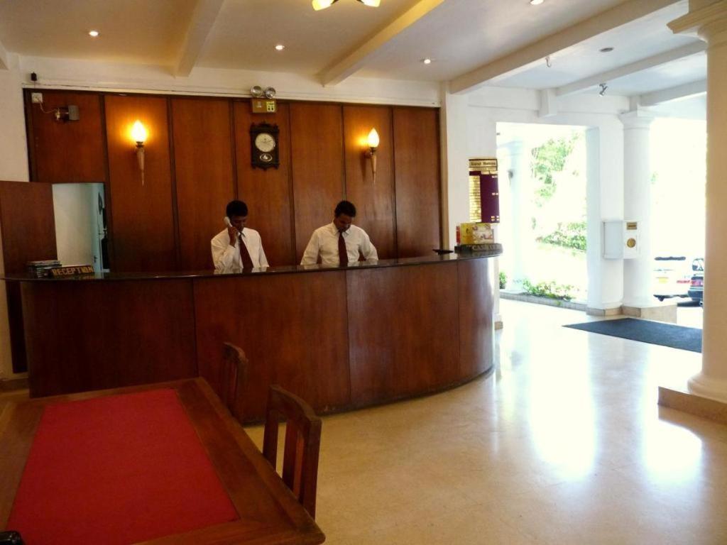 Hotel Suisse Kandy Dış mekan fotoğraf