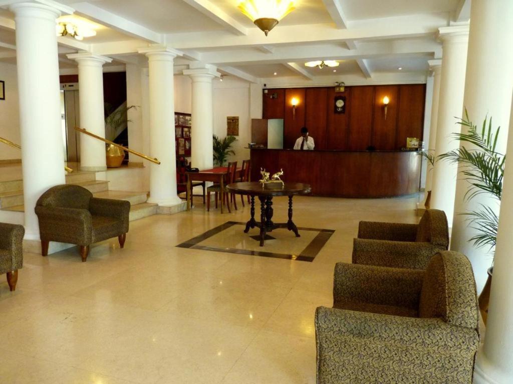 Hotel Suisse Kandy Dış mekan fotoğraf